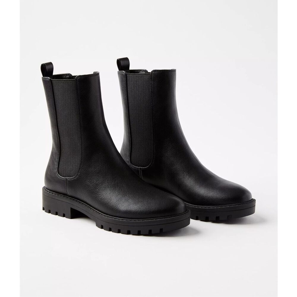 Ann Taylor LOFT $156 Lug Sole Chelsea Boots Black Womens 8.5 NEW